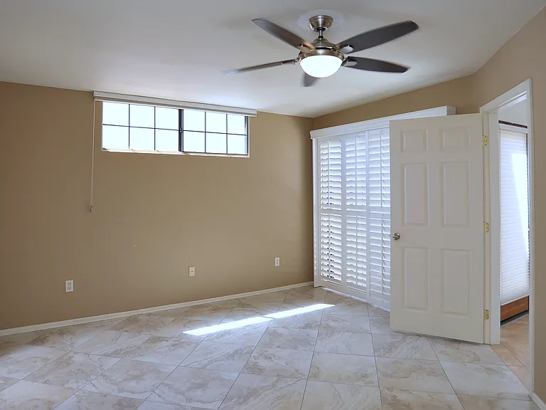 1600 E Deer Shadow Ln — Photo 24