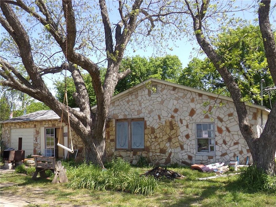 1st image of 4105 Latta St