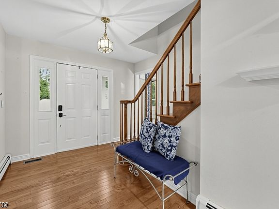 4th image of 69 Brookside Rd