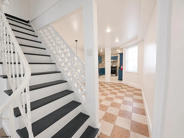 435 N Tennessee Ave — Photo 8