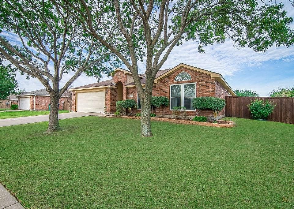 1st image of 431 Tolleson Dr