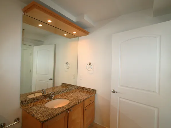 769 Montgomery Street image 24 of 26