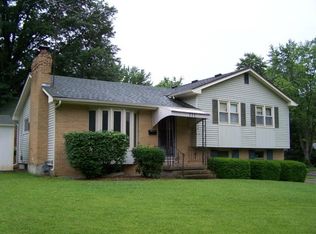 717 SW 7th St, Lees Summit, MO 64081