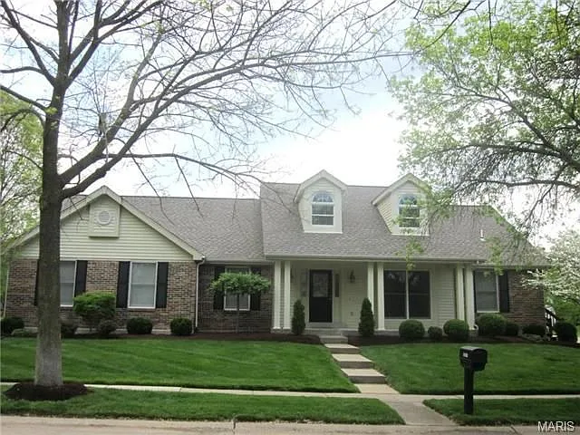 15771 Summer Ridge Dr photo 1
