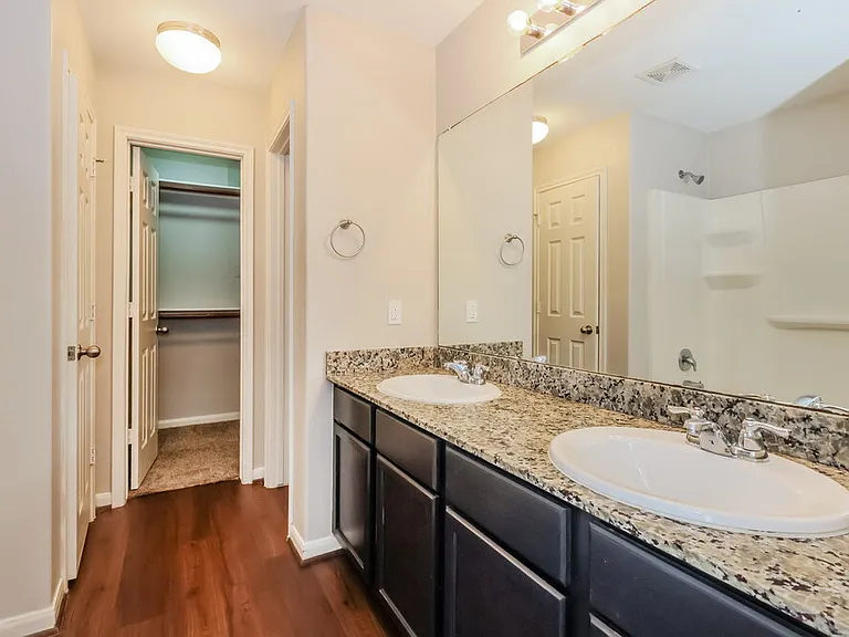 2802 Mesquite Ridge Dr — Photo 11