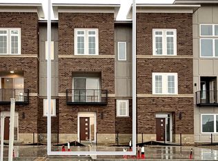 17448 Carrier Dr, Westfield, IN 46074