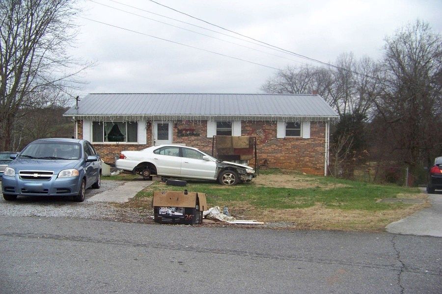 1st image of 2376 Patricia Cir