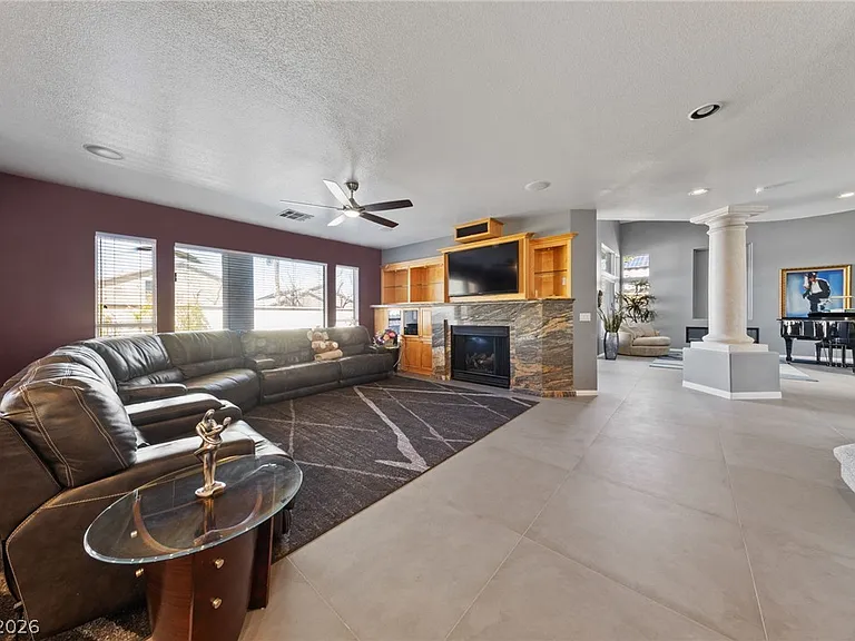 2066 Jupiter Hills Ln — Photo 10