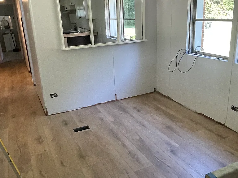 115 Thompson Dr — Photo 12