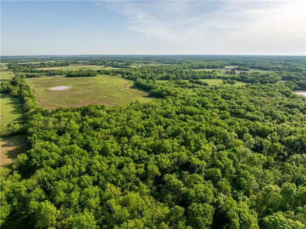 0 E 1000th Rd, Pleasanton, KS 66075
