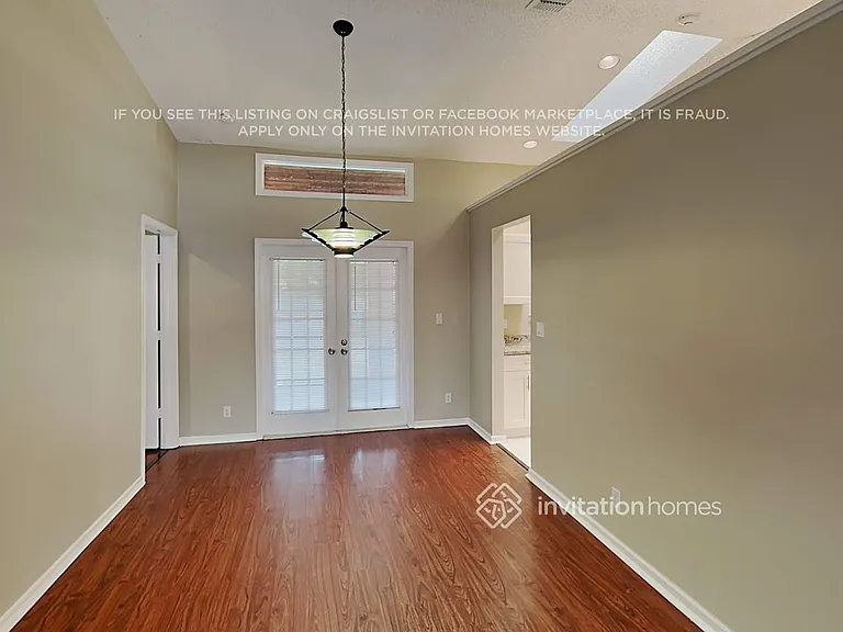 7540 NW 21st Ct — Photo 8