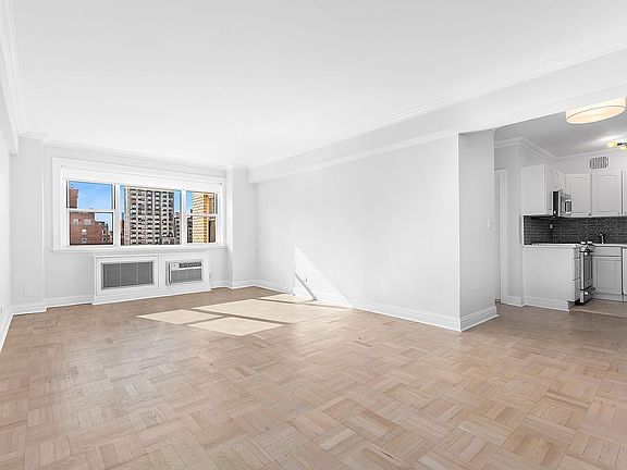 3rd image of 301 E 66th St #9S