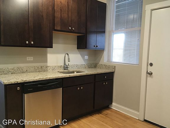 4th image of 5215 N Christiana Ave APT 2R