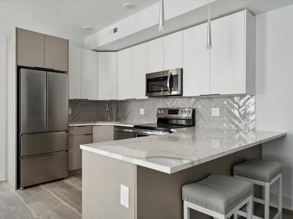 746 N 40th St Unit 7, Philadelphia, PA 19104