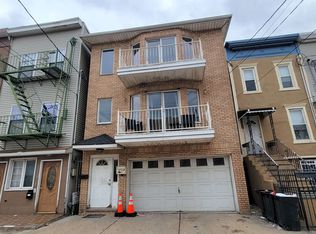 11 Wallis Ave #1, Jersey City, NJ 07306