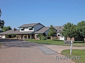 2nd image of 3302 Birchwood Dr