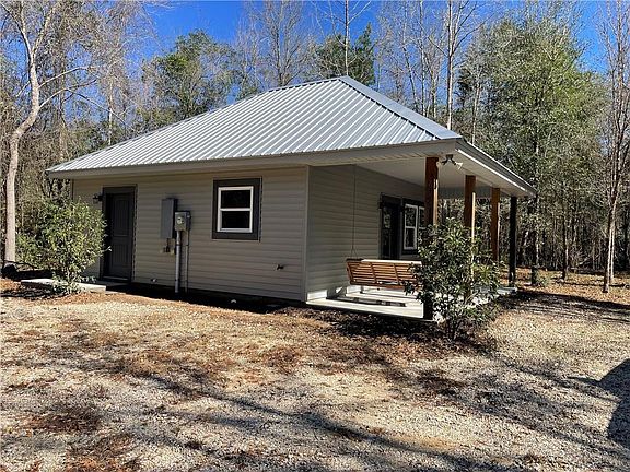 3rd image of 42399 Broken Arrow Rd