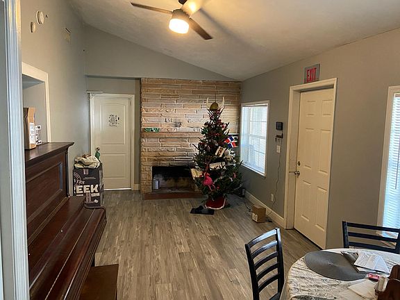 5th image of 905 Buena Vista Dr
