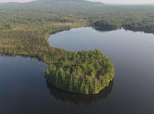 735 Mountain Rd, Howland, ME 04448