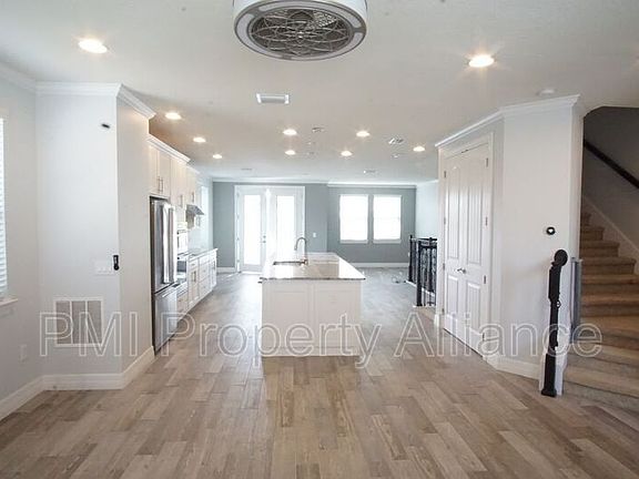 2nd image of 479 Portico Ct