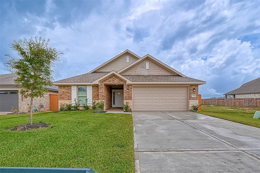 15 Greenbriar Loop, Angleton, TX 77515 Zillow