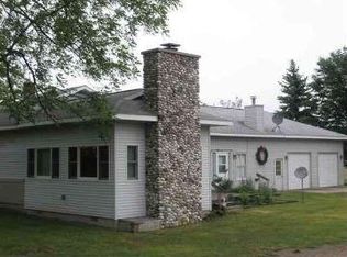 4903 E Hoxie Rd, Cedar, MI 49621