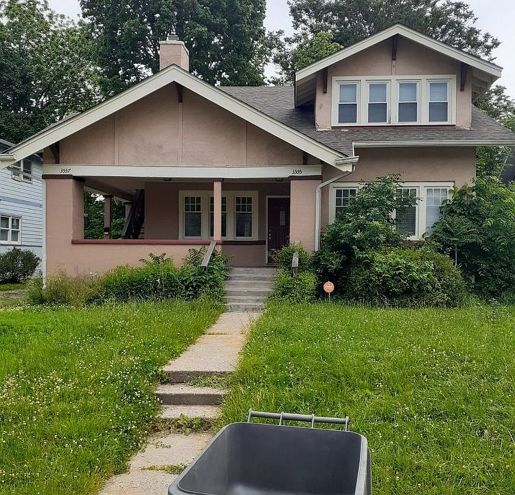 1st image of 3555 N Drexel Ave