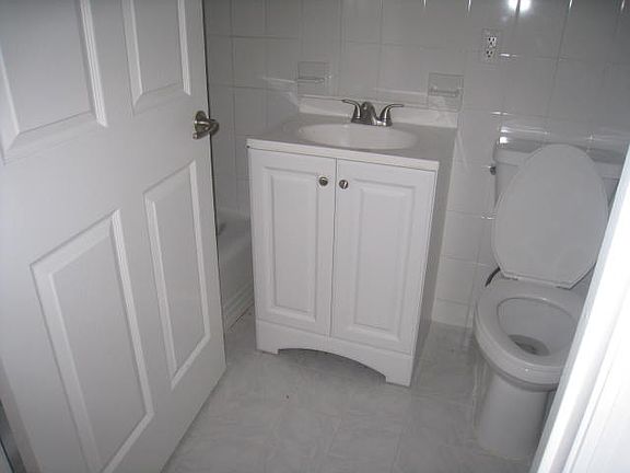 4th image of 25-60 38th St #1F
