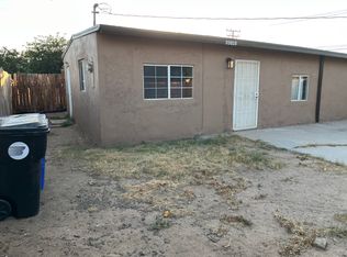 11985 Chamberlaine Ave #B, Adelanto, CA 92301