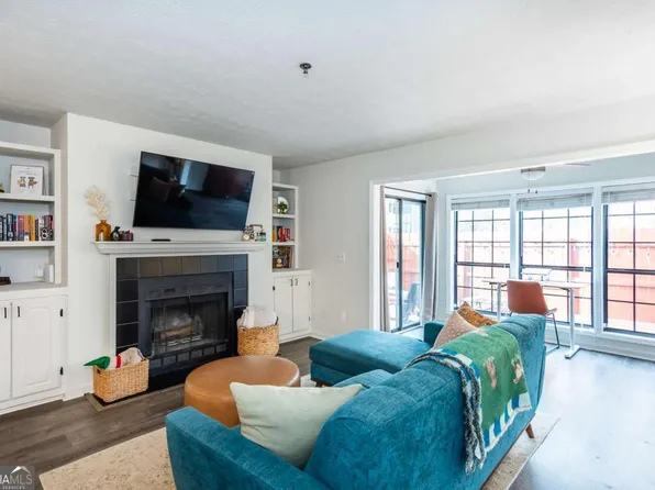 4552 Vinings Central Trce SE Unit 63, Smyrna, GA 30339