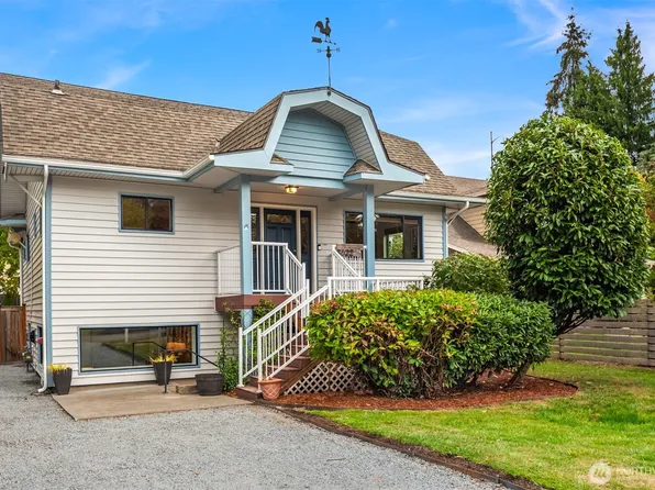 8622 22nd Avenue SW, Seattle, WA 98106