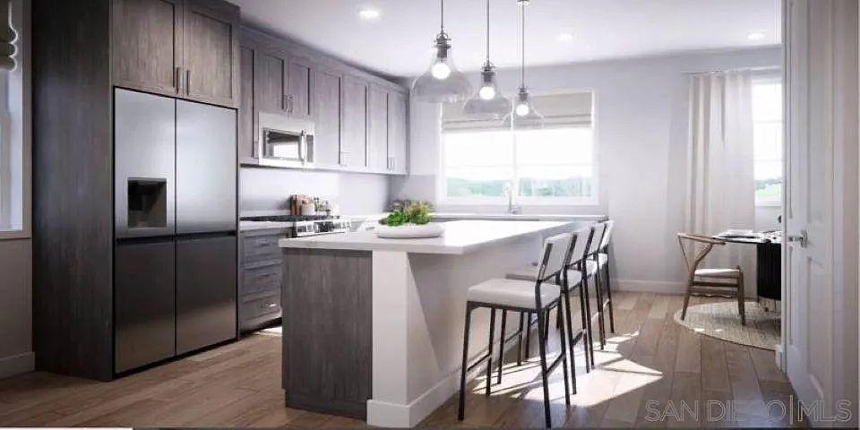 1st image of 351 Boulevard Park #501