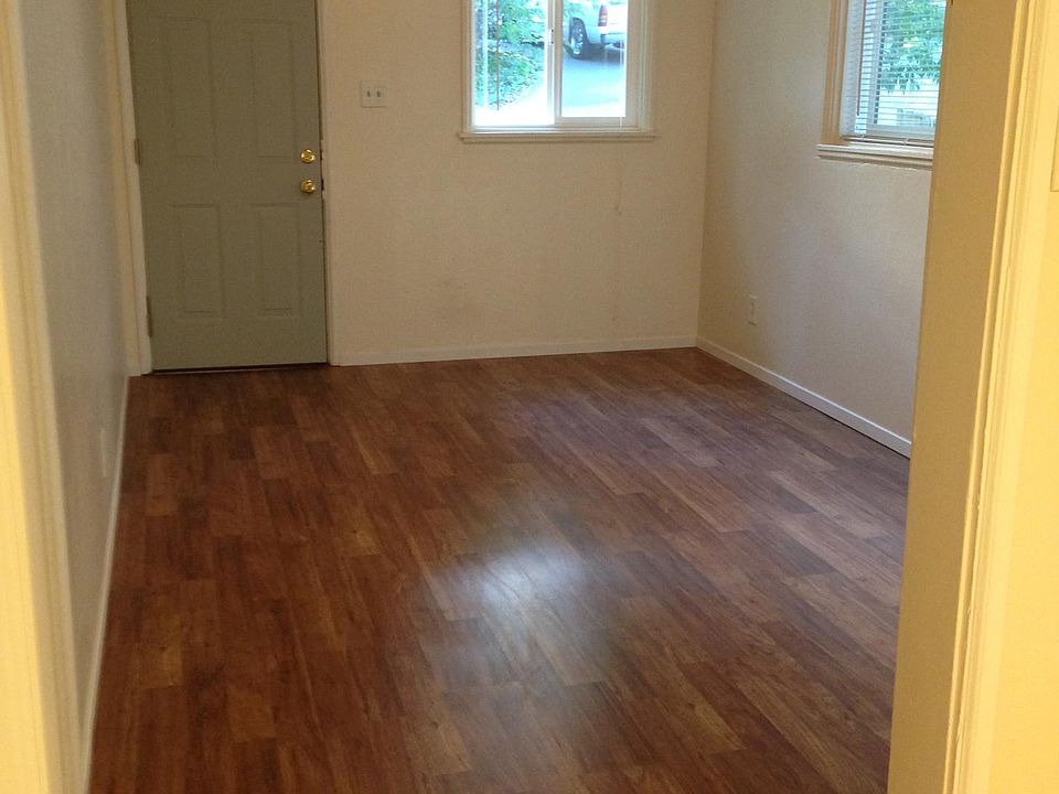 1st image of 126 Buena Vista St