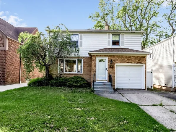 96 Hendricks Blvd, Amherst, NY 14226