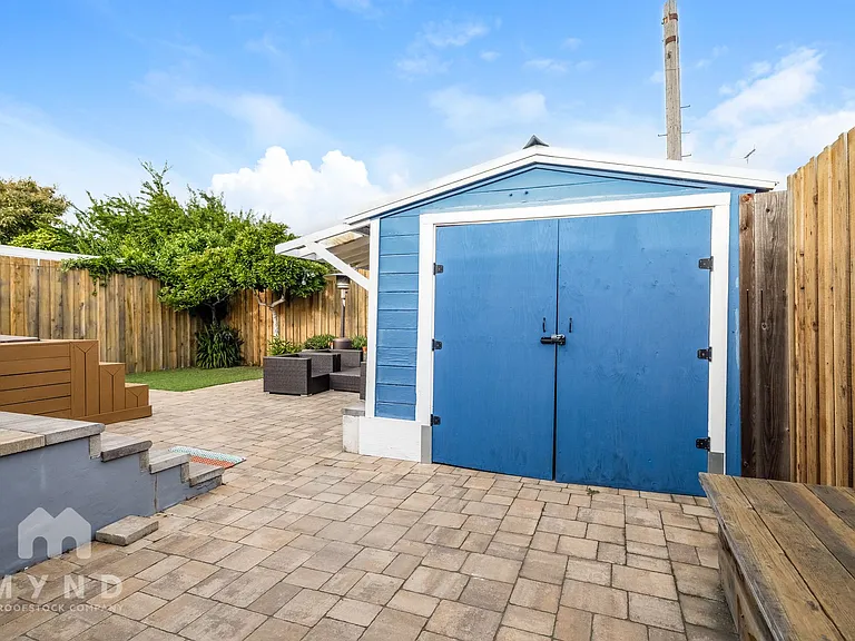 5914 Marshall St — Photo 18