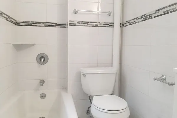 Rented by Citi Habitats | media 37