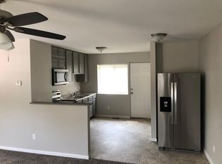 834 Tennyson Ave, Wood River, IL