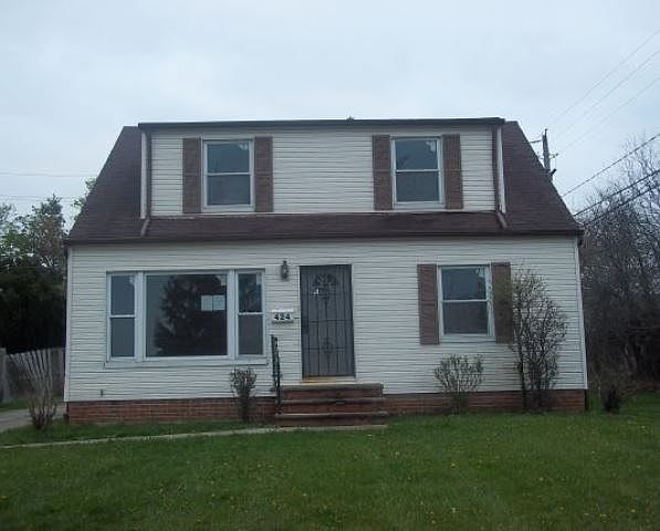 1st image of 424 Terrace Dr