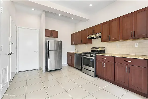 Rented by Living New York | media 7