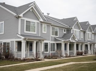 12707 Wakefield Dr, Beach Park, IL 60083