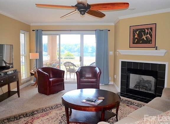 2nd image of 1313 Torrence Cir