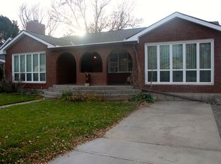 542 Montana Ave, Lovell, WY 82431
