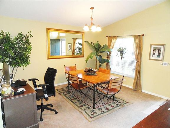 3rd image of 3853 Lockridge Dr