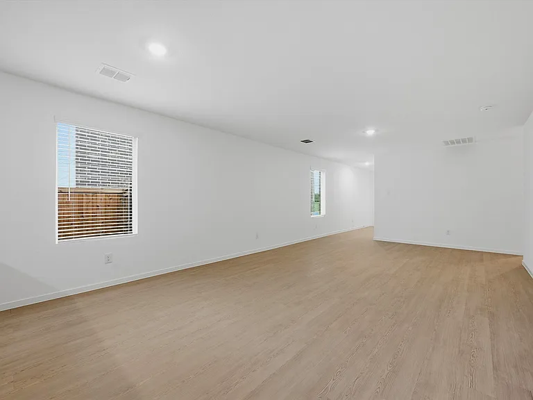 1524 Prince Rd — Photo 8