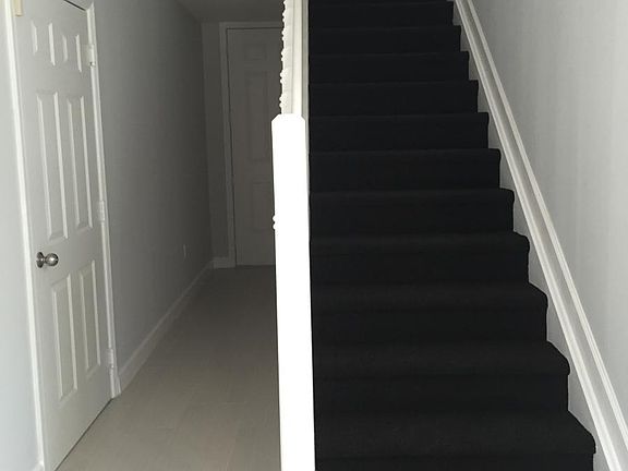 2nd image of 240 NE 2nd St APT F