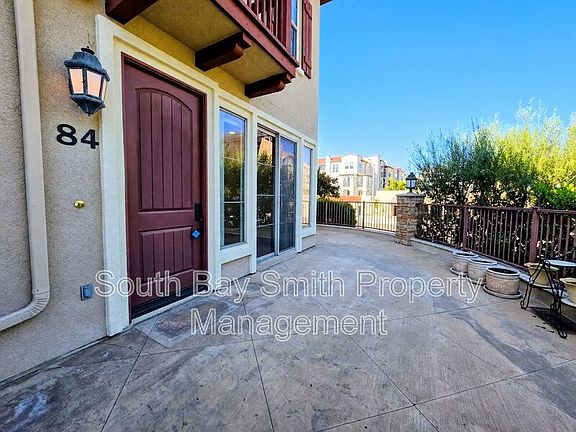 3rd image of 84 Palos Verdes Blvd