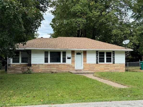 801 Otto St, Cahokia, IL 62206