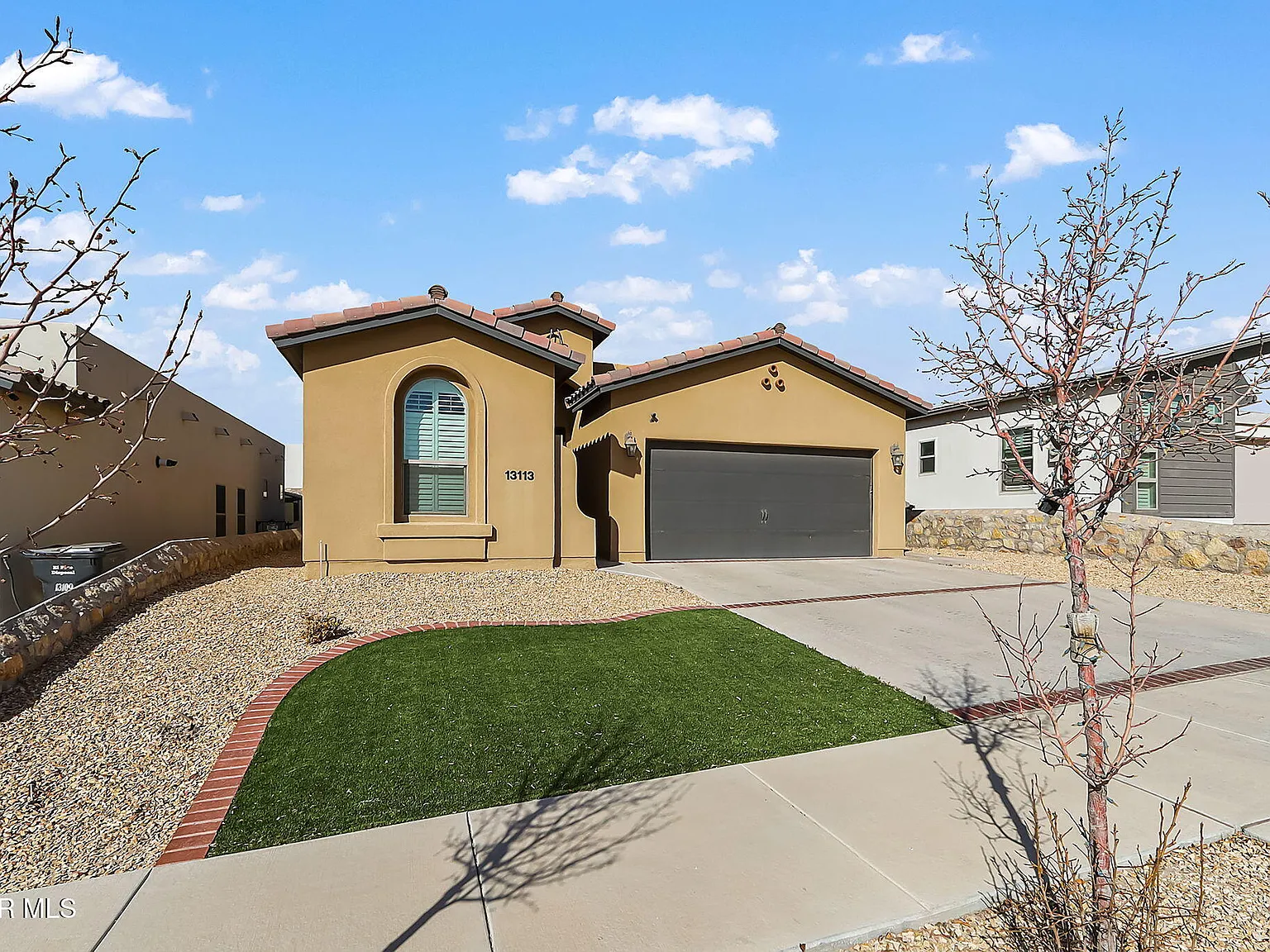 3 bed, 2.0 bath, 1474 sqft, $2,700 — Photo 3