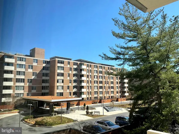 2939 Van Ness St NW APT 731, Washington, DC 20008