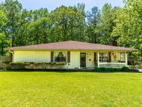 4600 Rockwood Dr S, Pine Bluff, AR 71603